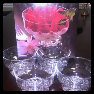 Glass footed dessert cups.  Set of 4
